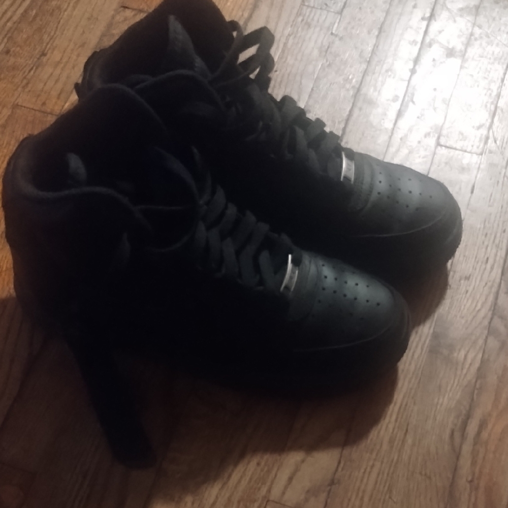 Black High-Top Women's Sneakers
